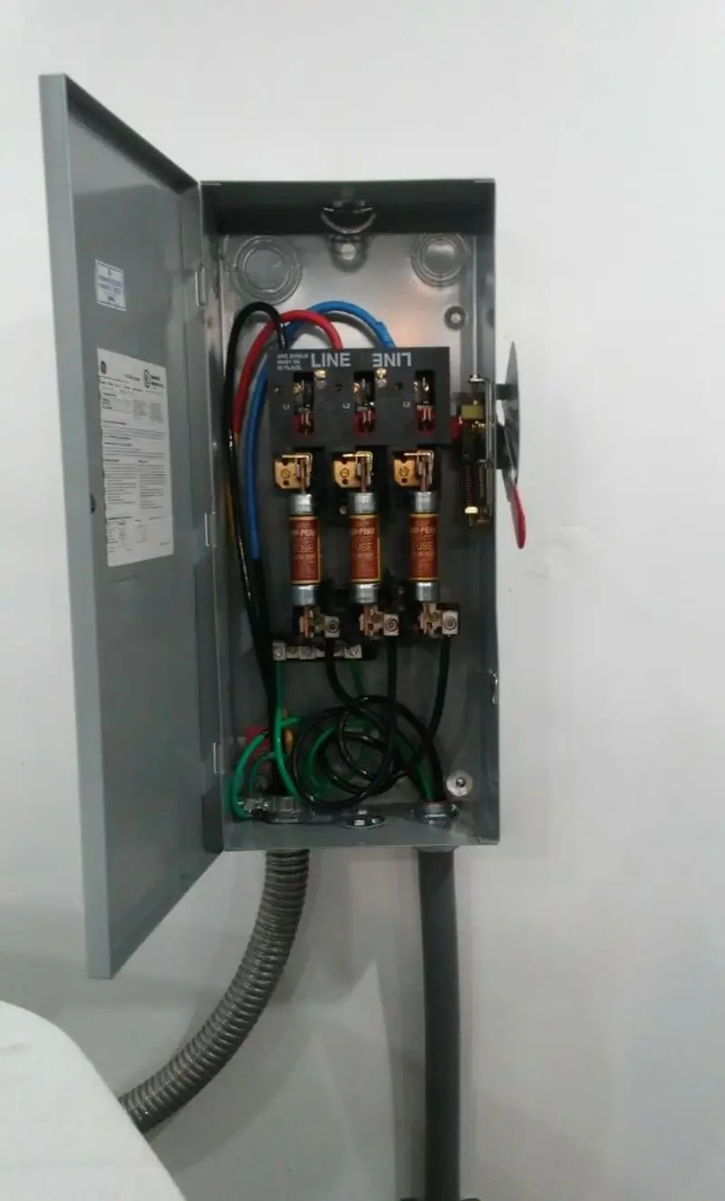 Three-phase disconnect switch installed for Electrical Wiring & Rewiring in Parsippany-Troy Hills